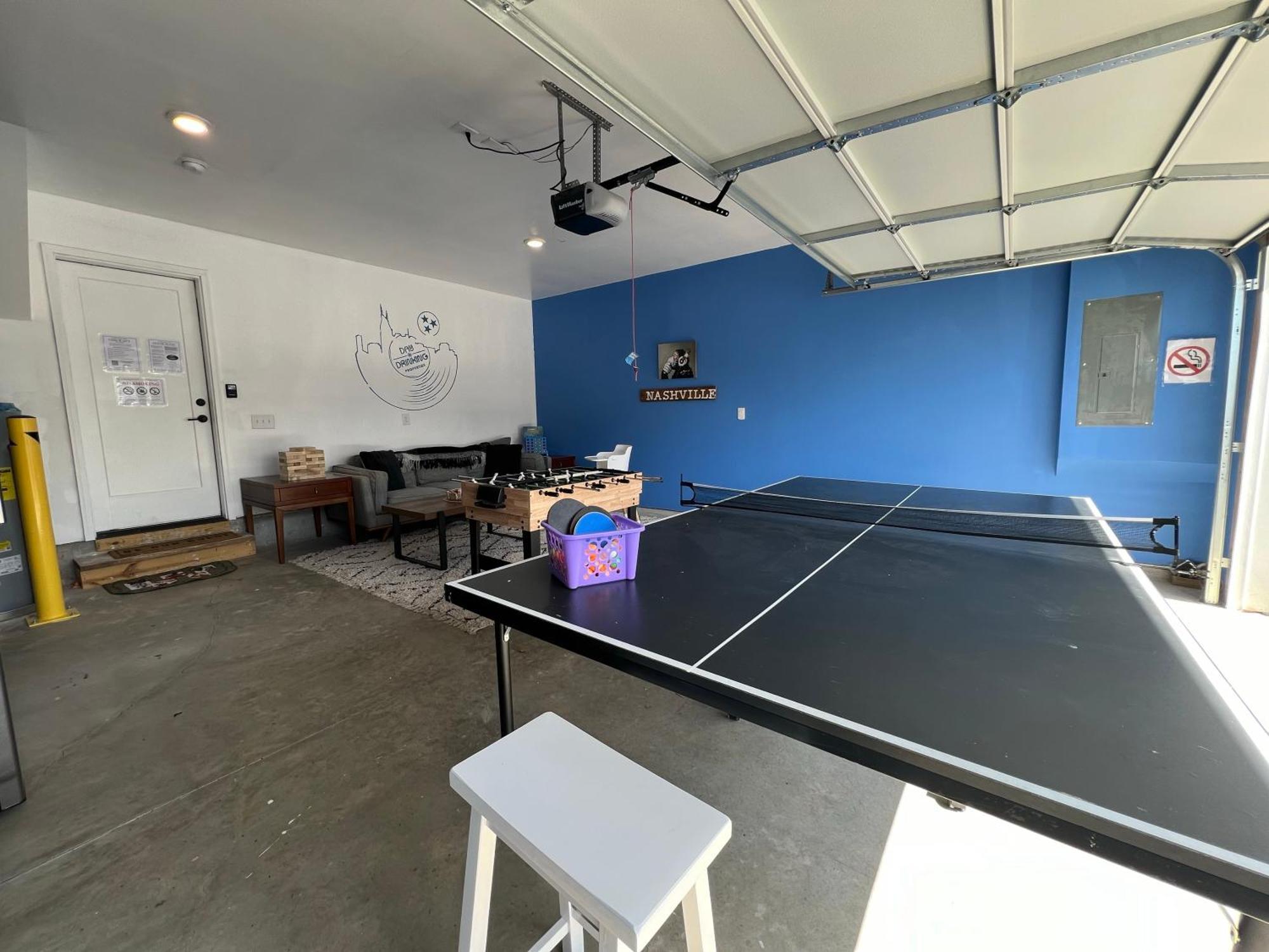 Closetobroadwayairportoprymillsgameroom16 Nashville Exteriér fotografie